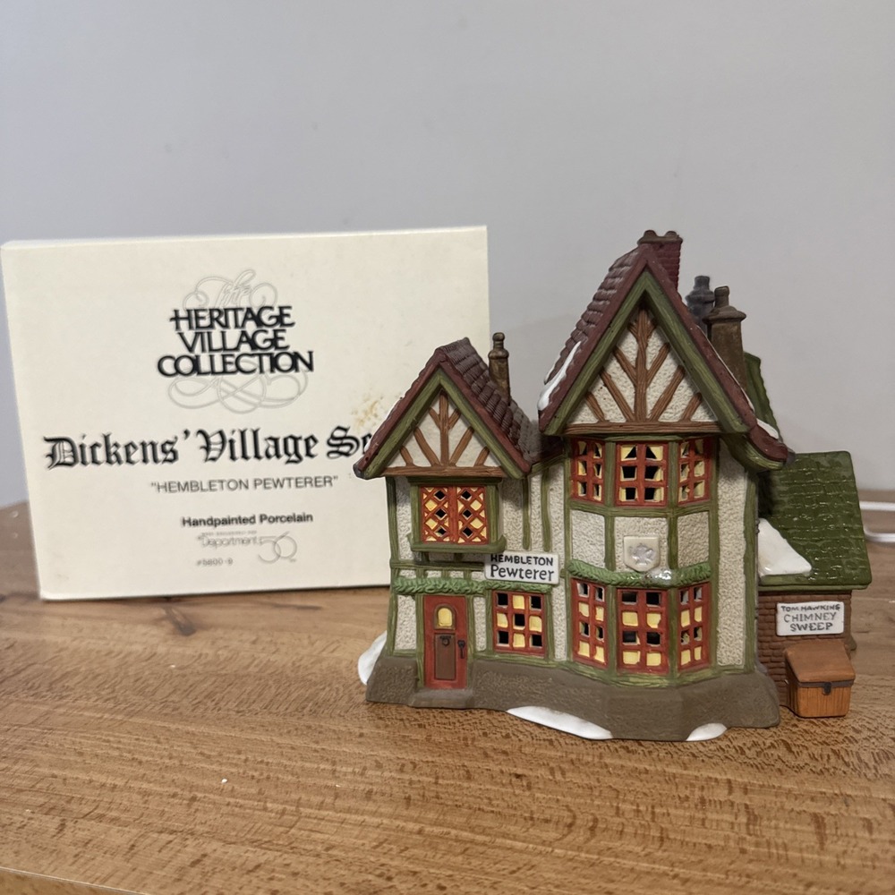 Department 56 Dickens Village Hembleton Pewterer House #58009 Christmas In Box